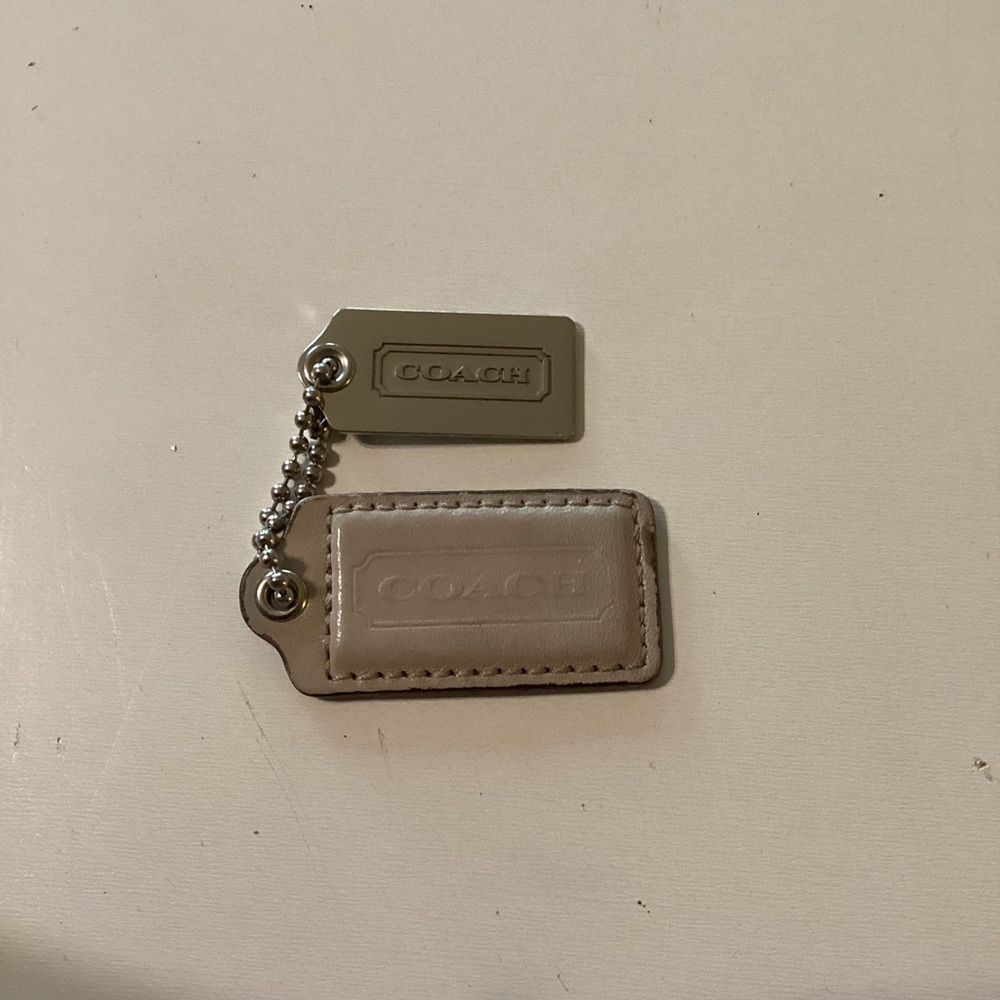2.25" COACH NEW YORK PUTTY/GREY SMOOTH LEATHER SILVER FOB BAG HANG TAG